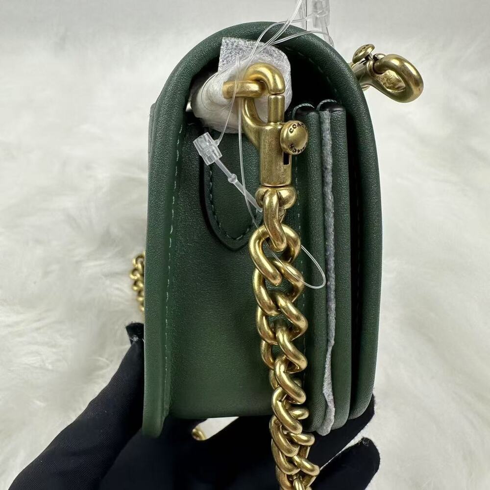 Coach Dinky Shoulder Bag Leather/Hunter Green 2 Strap CW641 NWT + Free Gift Box - Picture 8 of 10